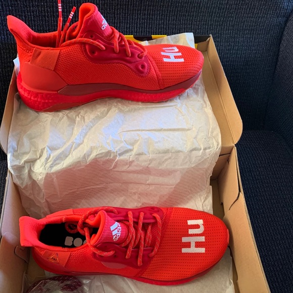 adidas pharrell williams human race solar